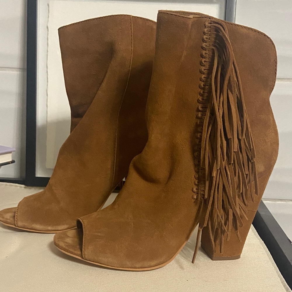 Dolce Vita Tan Suede Fringe Heeled Boots